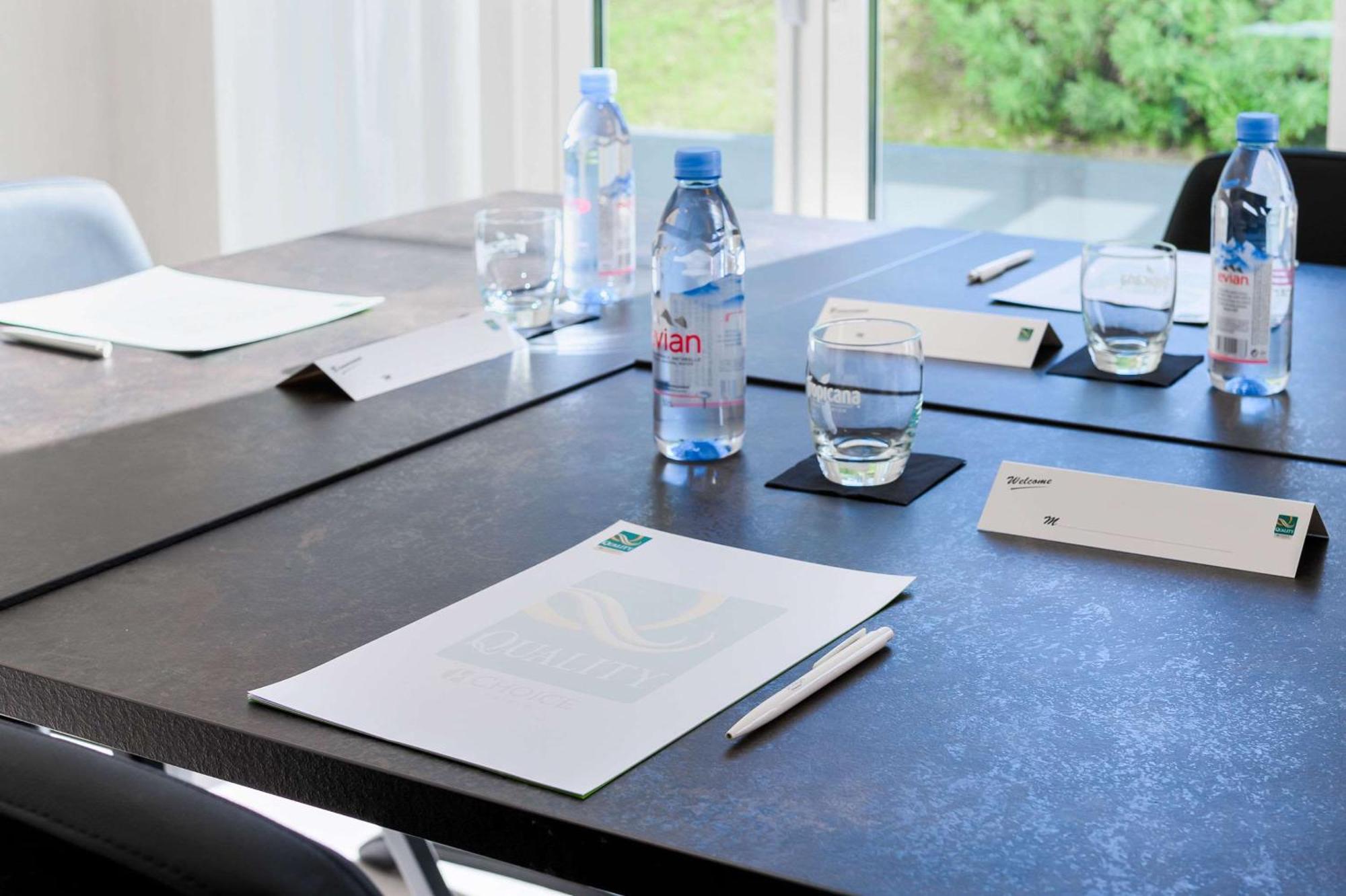 Quality Hotel La Marebaudiere Vannes Centre Εξωτερικό φωτογραφία