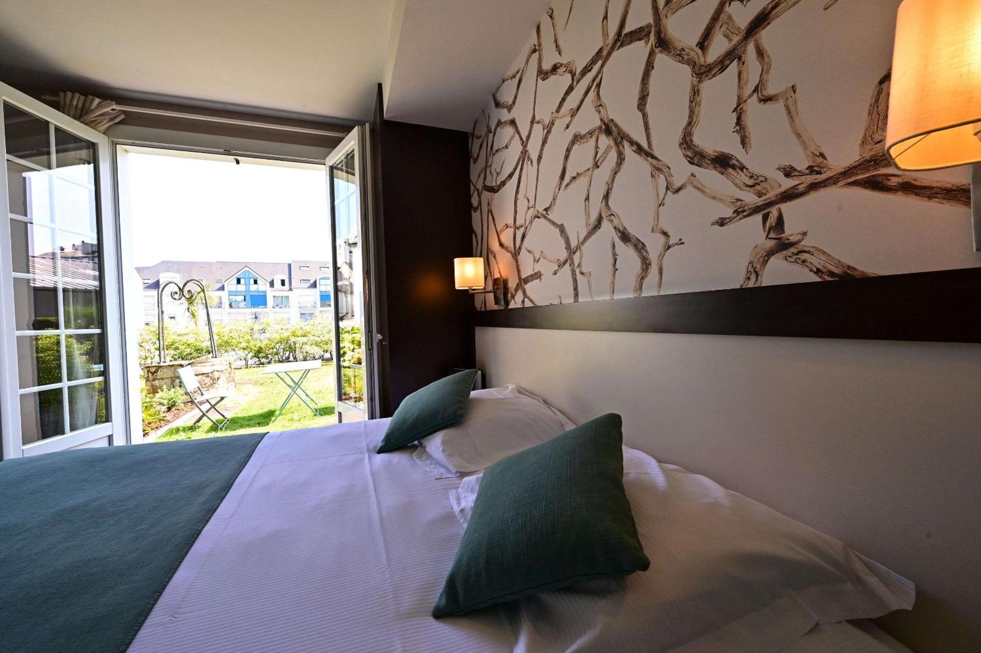 Quality Hotel La Marebaudiere Vannes Centre Εξωτερικό φωτογραφία