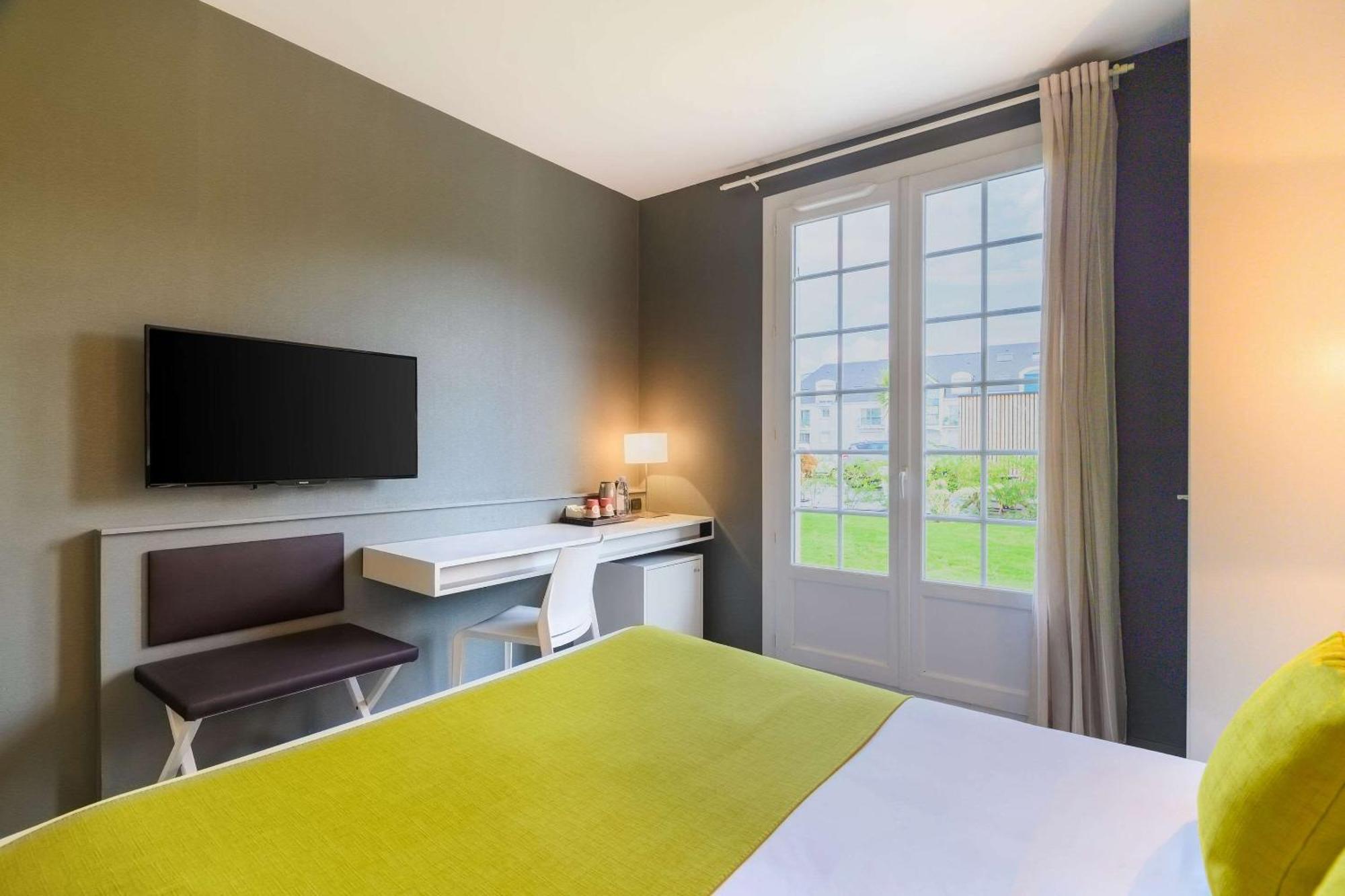 Quality Hotel La Marebaudiere Vannes Centre Εξωτερικό φωτογραφία